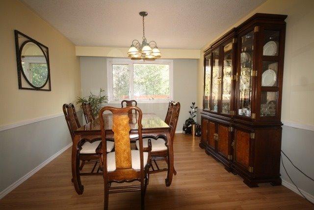 80 Marica Ave, House detached with 3 bedrooms, 3 bathrooms and 6 parking in Oshawa ON | Image 6