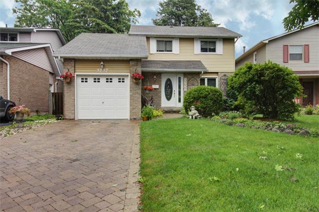 3232 Ulman Rd, House detached with 3 bedrooms, 2 bathrooms and 2 parking in Oakville ON | Image 1