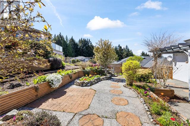 5393 Georgiaview Cres, House detached with 3 bedrooms, 3 bathrooms and 3 parking in Nanaimo BC | Image 40