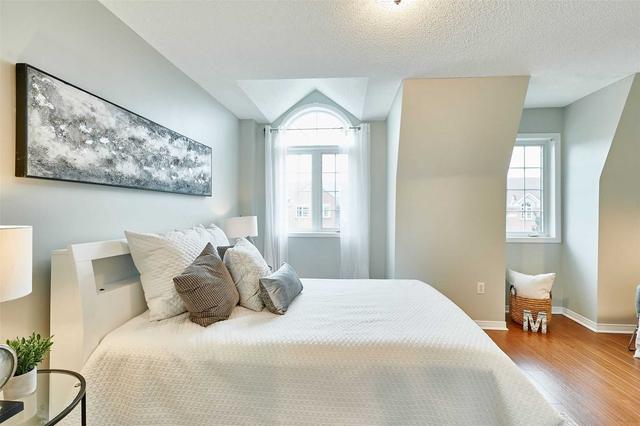 8 Tucker St, House attached with 3 bedrooms, 4 bathrooms and 1 parking in Toronto ON | Image 4