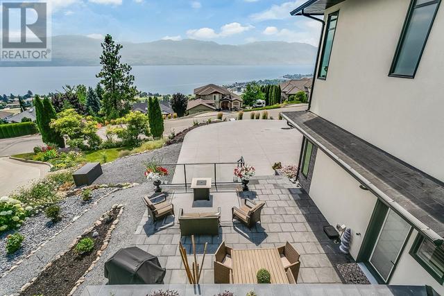 1296 Menu Road, House detached with 4 bedrooms, 3 bathrooms and 8 parking in West Kelowna BC | Image 21