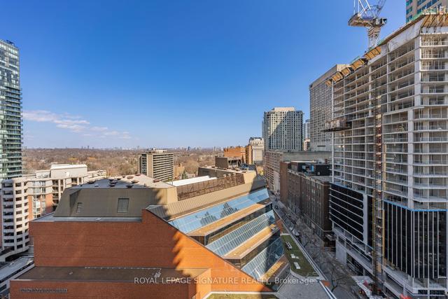1411 - 1 Yorkville Ave, Condo with 2 bedrooms, 2 bathrooms and 1 parking in Toronto ON | Image 18