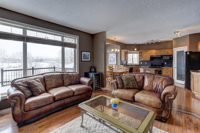 717 Woodside Bay Nw, House detached with 4 bedrooms, 3 bathrooms and 4 parking in Airdrie AB | Image 7