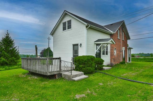 204372 26 Highway, House detached with 3 bedrooms, 1 bathrooms and 12 parking in Meaford ON | Image 3