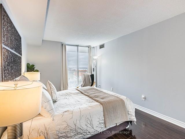 1206 - 410 Mclevin Ave, Condo with 2 bedrooms, 2 bathrooms and 1 parking in Toronto ON | Image 17