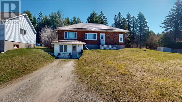 2184 Hwy 551, House detached with 3 bedrooms, 2 bathrooms and null parking in Central Manitoulin ON | Image 6
