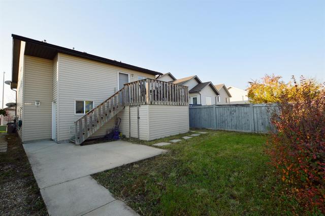 10346 Kateri Drive, House detached with 4 bedrooms, 2 bathrooms and 2 parking in Grande Prairie AB | Image 18