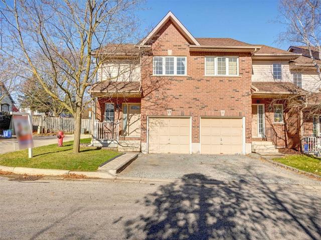 17 - 5 Spring St, Townhouse with 3 bedrooms, 2 bathrooms and 2 parking in Orangeville ON | Card Image