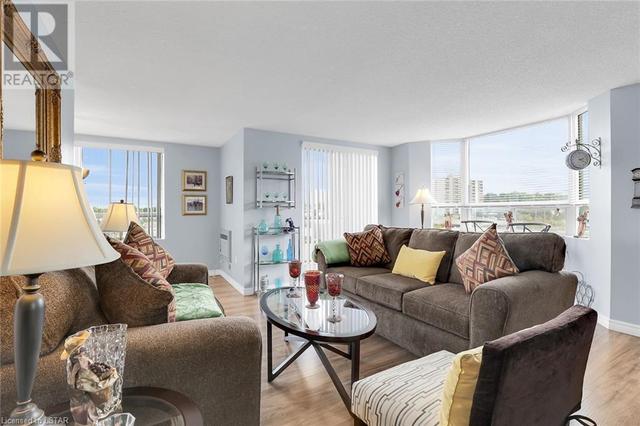 77 Baseline Road W Unit# 507, Condo with 2 bedrooms, 2 bathrooms and 1 parking in London ON | Image 14
