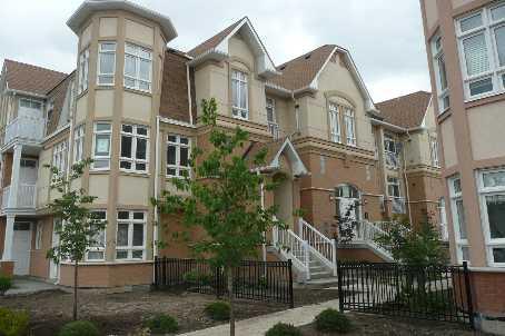 13 - 11 Pine St, Townhouse with 2 bedrooms, 2 bathrooms and null parking in Toronto ON | Image 1