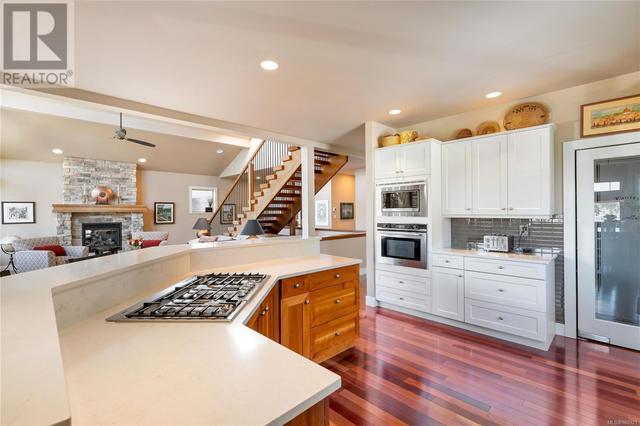 759 Sea Dr, House detached with 4 bedrooms, 4 bathrooms and 8 parking in Central Saanich BC | Image 19