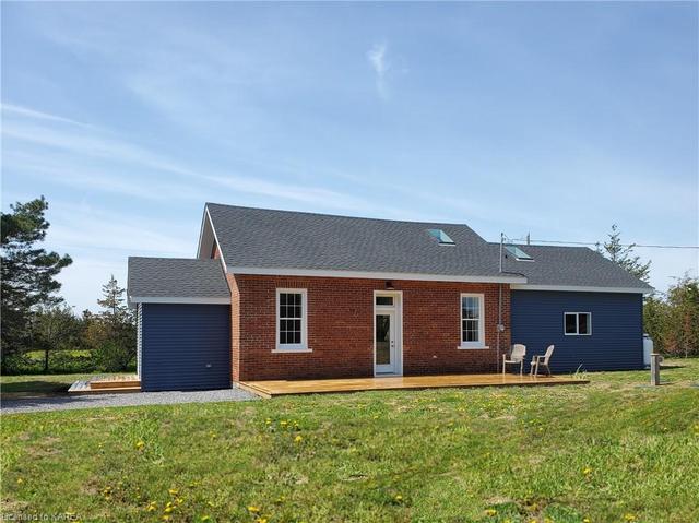 293 Brady Road, House detached with 3 bedrooms, 3 bathrooms and null parking in Stone Mills ON | Image 12