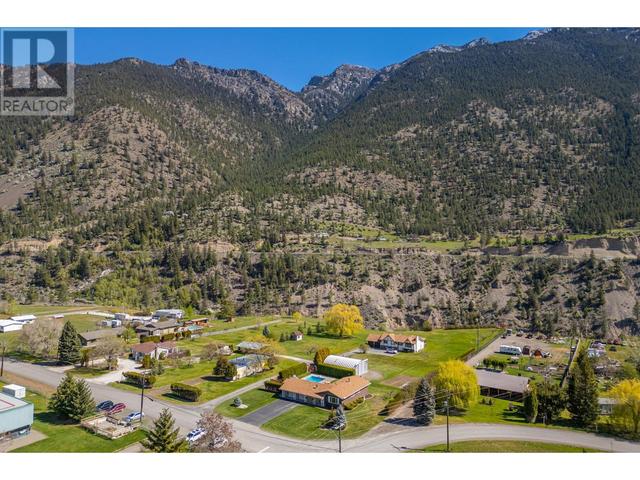 194 Deste Road, House detached with 4 bedrooms, 2 bathrooms and null parking in Lillooet BC | Image 76