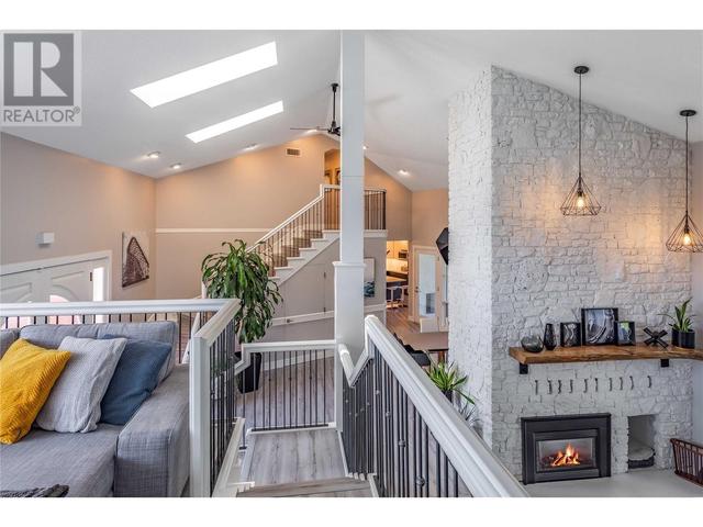1720 Simpson Court, House detached with 4 bedrooms, 4 bathrooms and 6 parking in Kelowna BC | Image 20