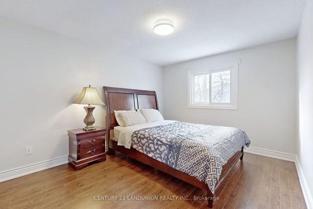 170 Ingleton Blvd, House detached with 3 bedrooms, 4 bathrooms and 6 parking in Toronto ON | Image 17