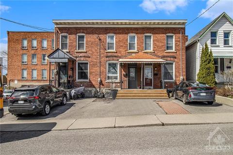 57 Louisa Street, Townhouse with 2 bedrooms, 1 bathrooms and 1 parking in Ottawa ON | Card Image