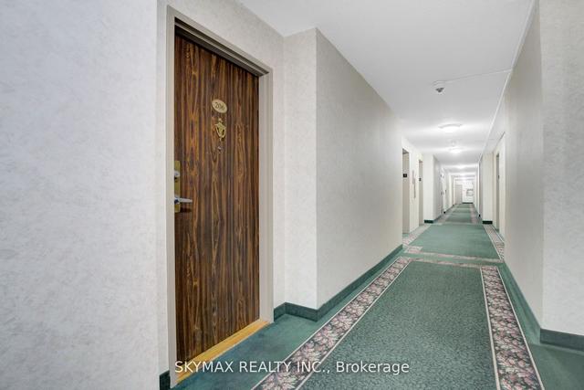 206 - 18 Knightsbridge Rd, Condo with 1 bedrooms, 1 bathrooms and 1 parking in Brampton ON | Image 2