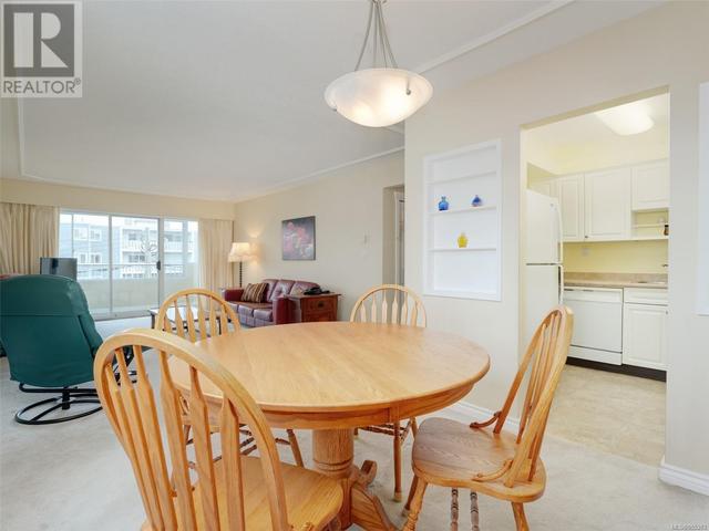 303 - 545 Rithet St, Condo with 2 bedrooms, 2 bathrooms and 1 parking in Victoria BC | Image 7