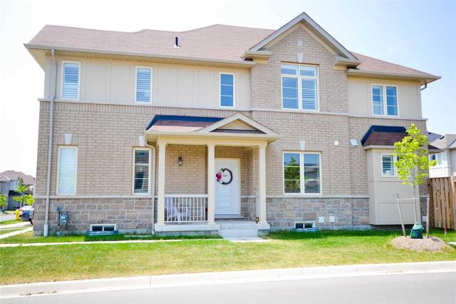 18 Raithby Cres, House detached with 4 bedrooms, 3 bathrooms and 1 parking in Ajax ON | Image 1