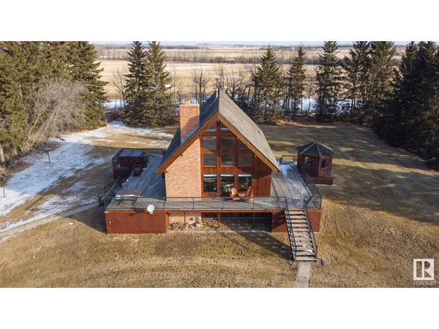 59134 Rge Rd 180, House detached with 3 bedrooms, 2 bathrooms and null parking in Smoky Lake County AB | Image 2