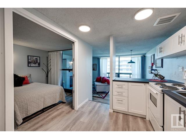 821 - 10160 114 St Nw, Condo with 1 bedrooms, 1 bathrooms and null parking in Edmonton AB | Image 5