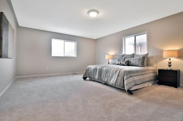 469 Pondview Pl, House detached with 3 bedrooms, 3 bathrooms and 2 parking in Oakville ON | Image 14
