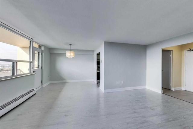 705 - 5 Frith Rd, Condo with 1 bedrooms, 1 bathrooms and 1 parking in Toronto ON | Image 17