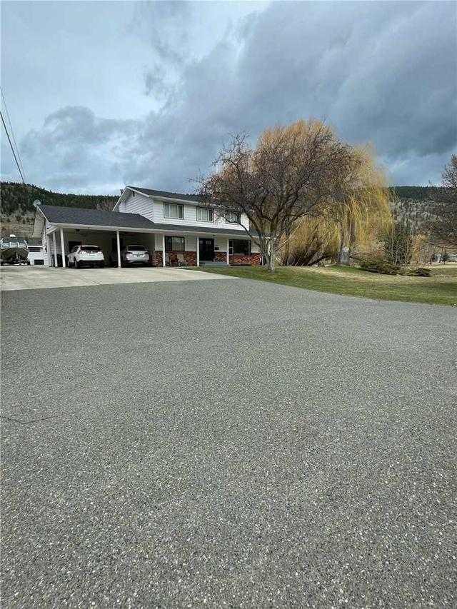 2401 Cleasby St, House detached with 4 bedrooms, 3 bathrooms and 9 parking in Merritt BC | Image 12