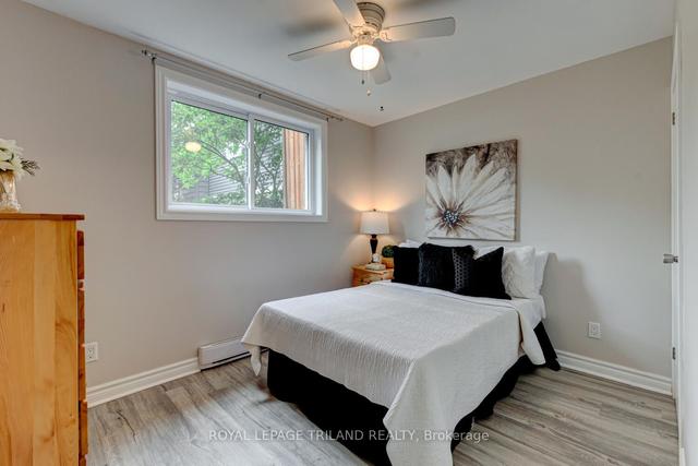 1752 Seeley Dr, House detached with 2 bedrooms, 2 bathrooms and 6 parking in London ON | Image 32