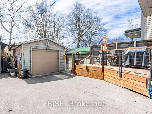 161 Gowan Ave, House semidetached with 3 bedrooms, 3 bathrooms and 2 parking in Toronto ON | Image 28