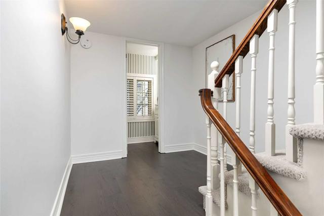 278 Redpath Ave, House attached with 3 bedrooms, 3 bathrooms and 2 parking in Toronto ON | Image 5