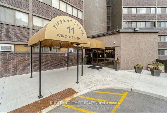 1205 - 11 Wincott Dr, Condo with 3 bedrooms, 2 bathrooms and 1 parking in Toronto ON | Image 20