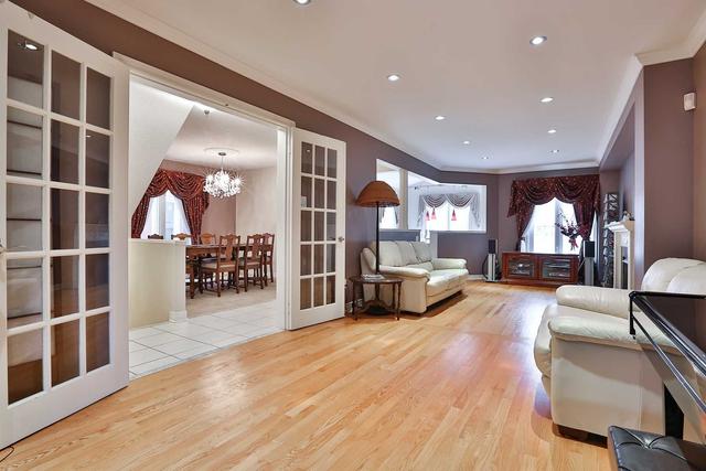 168 Roxbury St, House detached with 4 bedrooms, 4 bathrooms and 6 parking in Markham ON | Image 35