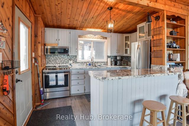 4 - 1202 Shea Rd, House detached with 3 bedrooms, 1 bathrooms and 8 parking in Muskoka Lakes ON | Image 18