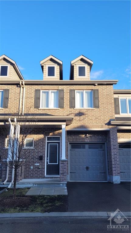 227 Sittelle Private, Townhouse with 3 bedrooms, 3 bathrooms and 2 parking in Ottawa ON | Image 2