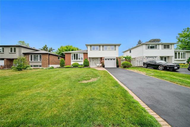 95 Dreyer Dr E, House detached with 4 bedrooms, 2 bathrooms and 3 parking in Ajax ON | Image 1