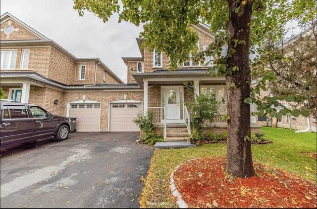 12 Morningmist St, House detached with 3 bedrooms, 3 bathrooms and 2 parking in Brampton ON | Image 1