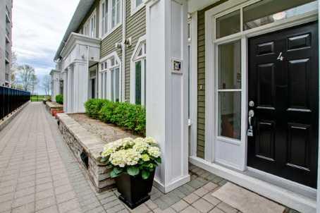 th4 - 2067 Lakeshore Blvd W, Townhouse with 3 bedrooms, 2 bathrooms and 2 parking in Toronto ON | Image 1