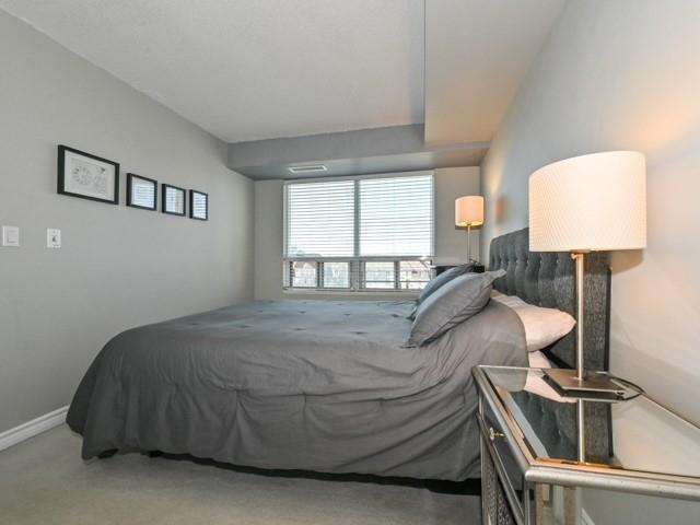 516 - 16 Dallimore Circ, Condo with 2 bedrooms, 2 bathrooms and 1 parking in Toronto ON | Image 10