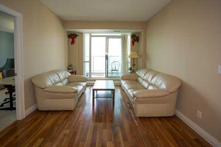 sph3812 - 18 Yonge St, Condo with 2 bedrooms, 2 bathrooms and 1 parking in Toronto ON | Image 3