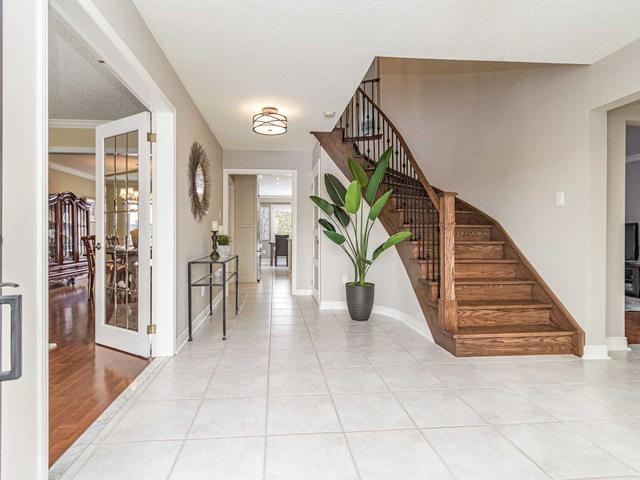 398 Callaghan Cres, House detached with 4 bedrooms, 4 bathrooms and 4 parking in Oakville ON | Image 32