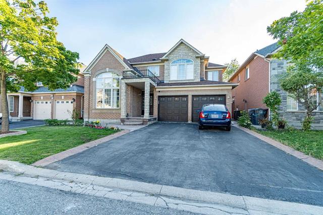 73 Whitwell Dr, House detached with 4 bedrooms, 4 bathrooms and 6 parking in Brampton ON | Image 1