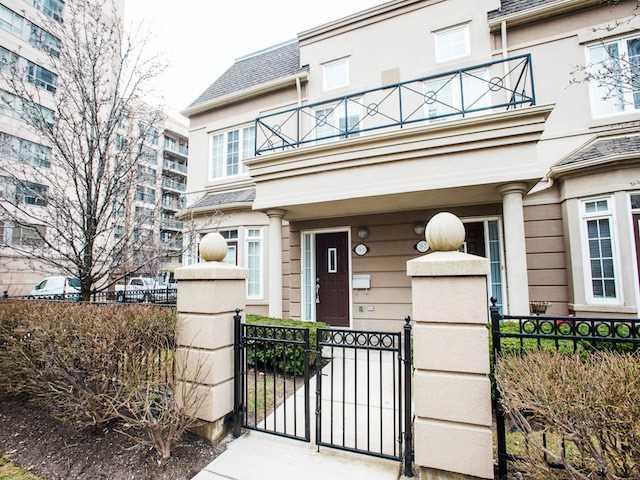 Th 25 - 2 Rean Dr, Townhouse with 2 bedrooms, 3 bathrooms and 2 parking in Toronto ON | Image 2