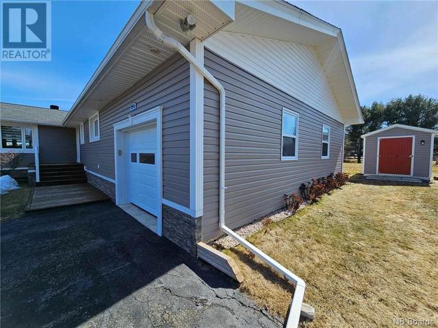 1098 Nicholas Denys, House detached with 5 bedrooms, 1 bathrooms and null parking in Bathurst NB | Image 5