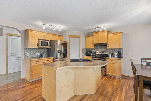 4 Tuscany Ravine Crescent Nw, House detached with 3 bedrooms, 2 bathrooms and 4 parking in Calgary AB | Image 8