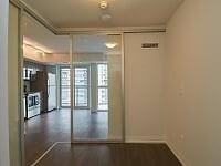 708 - 30 Meadowglen Pl, Condo with 1 bedrooms, 1 bathrooms and null parking in Toronto ON | Image 15