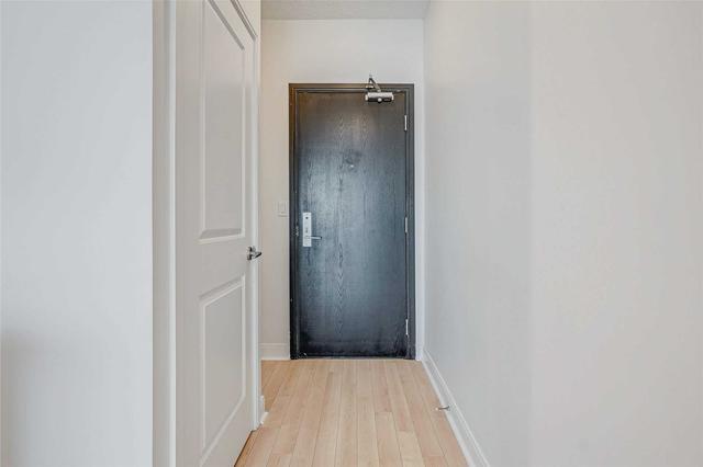 2111 - 90 Absolute Ave, Condo with 1 bedrooms, 1 bathrooms and 1 parking in Mississauga ON | Image 16