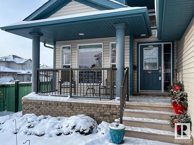 20756 90 Av Nw Nw, House detached with 4 bedrooms, 3 bathrooms and 4 parking in Edmonton AB | Image 2