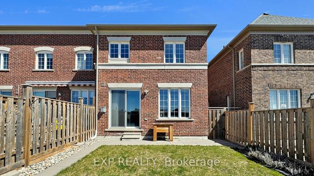107 Staglin Crt, House attached with 3 bedrooms, 3 bathrooms and 3 parking in Markham ON | Image 30