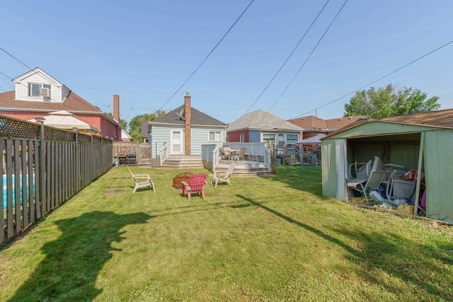 19 Tragina Ave S, House detached with 2 bedrooms, 2 bathrooms and 3 parking in Hamilton ON | Image 3